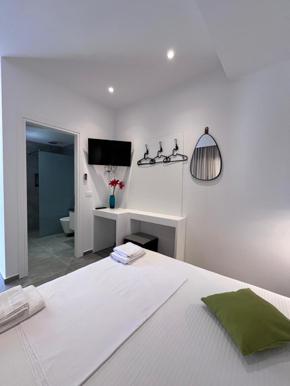 Villa Agur Kapo Ksamil Phòng bức ảnh